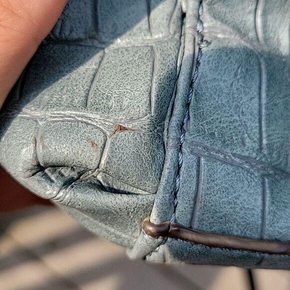 Relic Faux Alligator Print bag - Picture 4 of 6